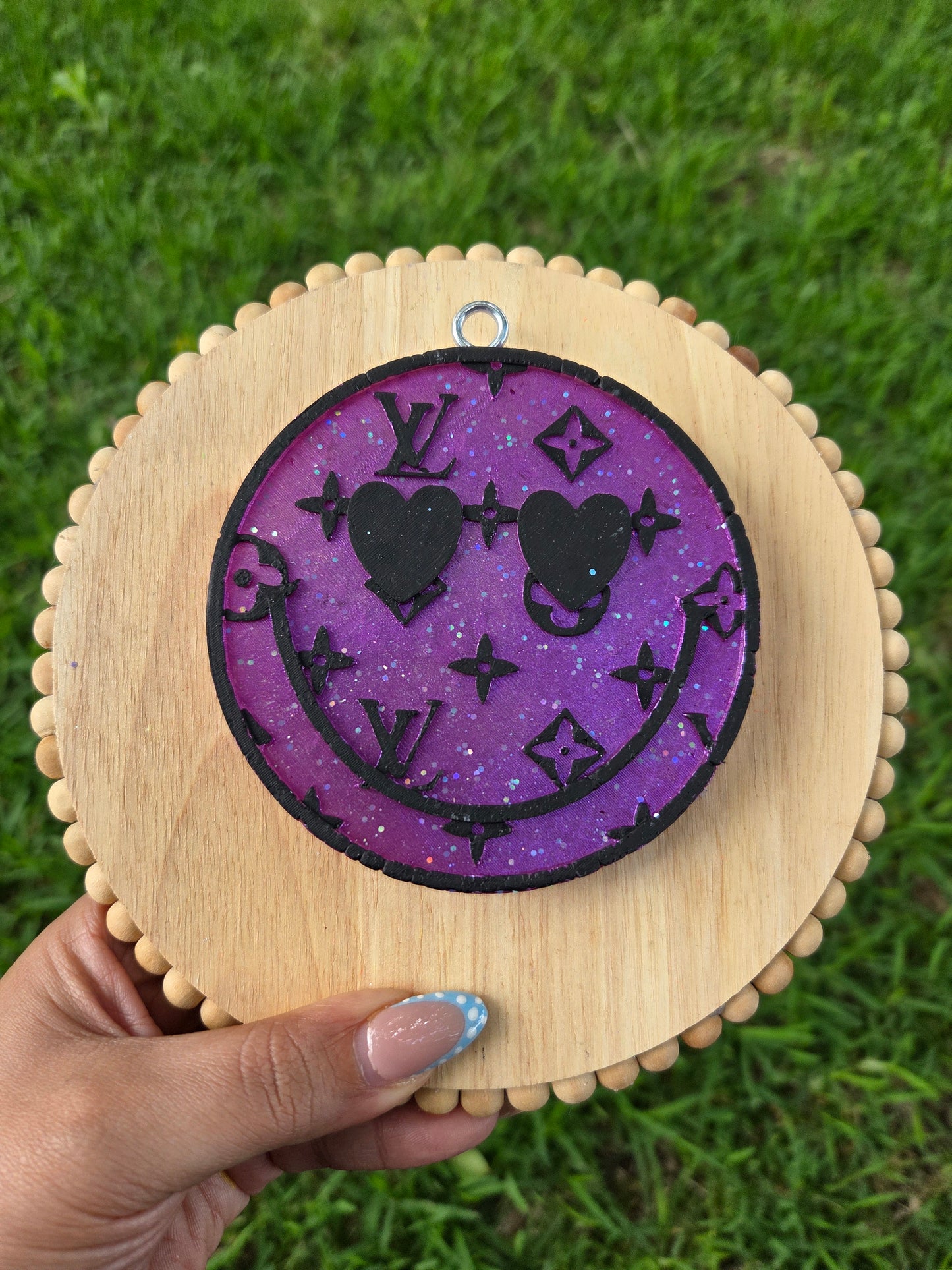 Lv Smiley