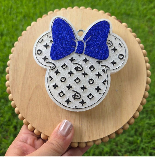 Minnie bow