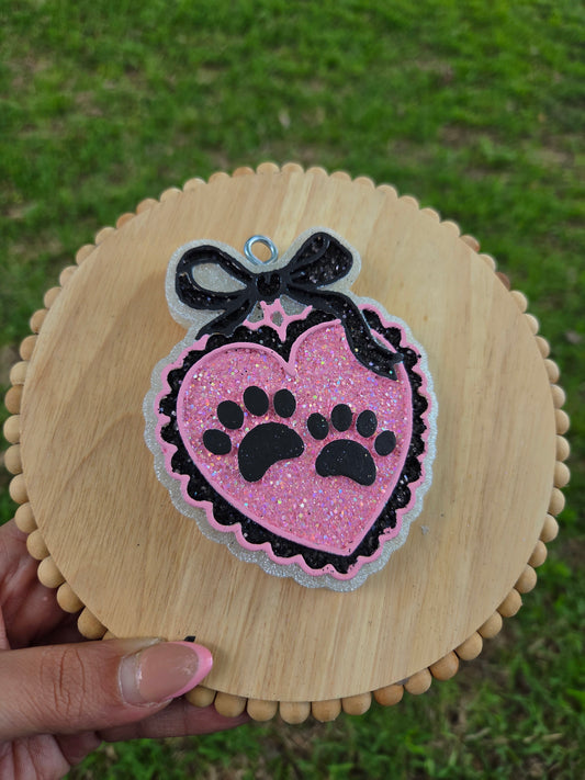 Pet paw